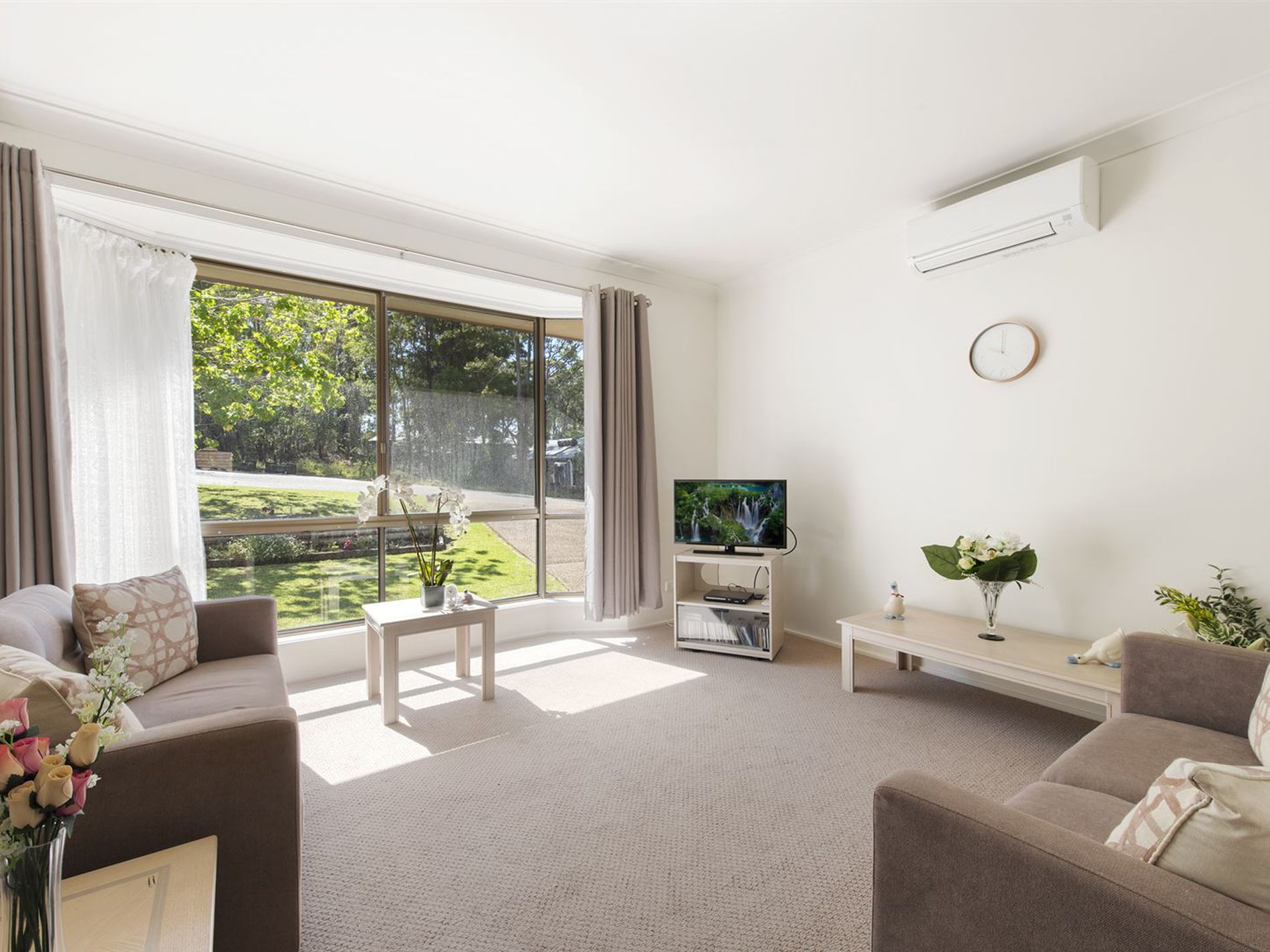 1 / 18 Augusta Place, Mollymook
