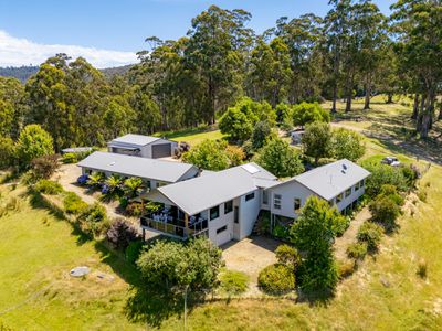 100 Jacksons Road, Franklin