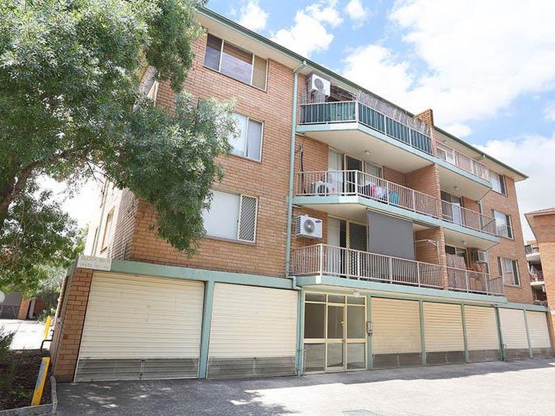 115 / 1 Riverpark Dr, Liverpool