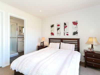 11 Sword Walk, Kings Park