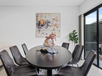 3 / 2 Bando Road, Girraween