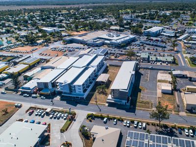 10 / 11 Bacon Street, Moranbah