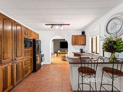 30 Prince Edward Drive, Dapto