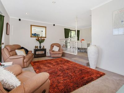 17 Glendale Ave, West Albury