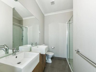 354 Boardwalk Boulevard, Point Cook