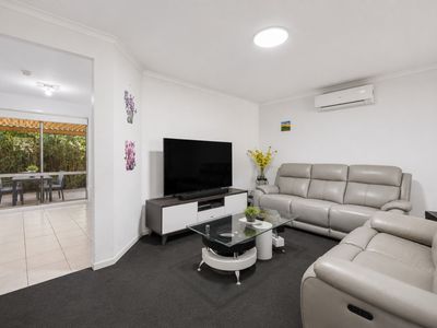 13 Green Pl, Durack