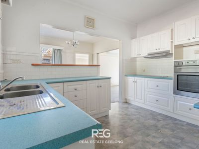 10 Lichen Grove, Highton