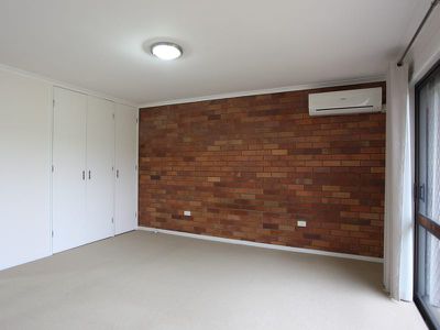18 / 7 Chamberlain Avenue, Rochedale South