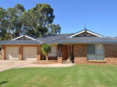 63 Quarry  Road, Forbes