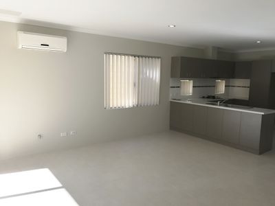 4/3 Duggan Court, Balga