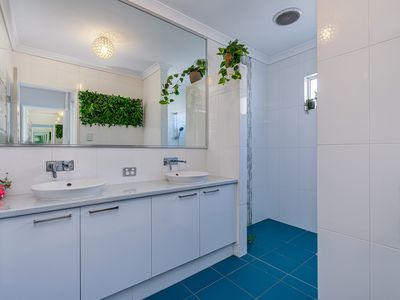 8 Harlequin Way, Yanchep