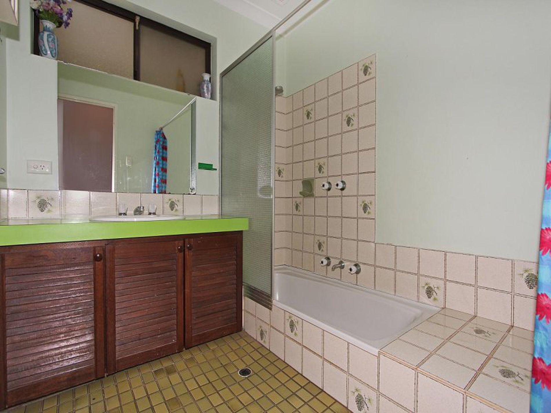 12 Hampden Street, Kalgoorlie