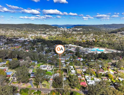 Endless Opportunities on 1,764sqm – Zoned R2