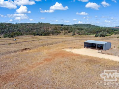 989 South Valley Road, Rocky Creek