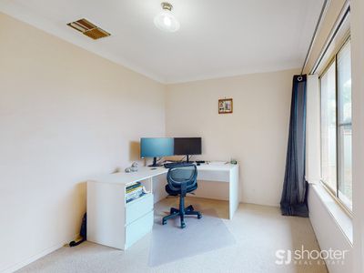 24 Murrumbidgee Place, Dubbo