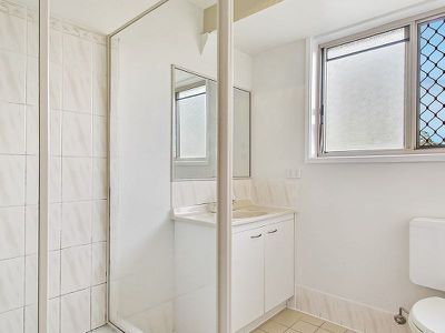5 / 11 Smith Road, Woodridge