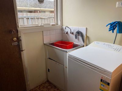 1 / 9 Beasley Avenue , Werribee