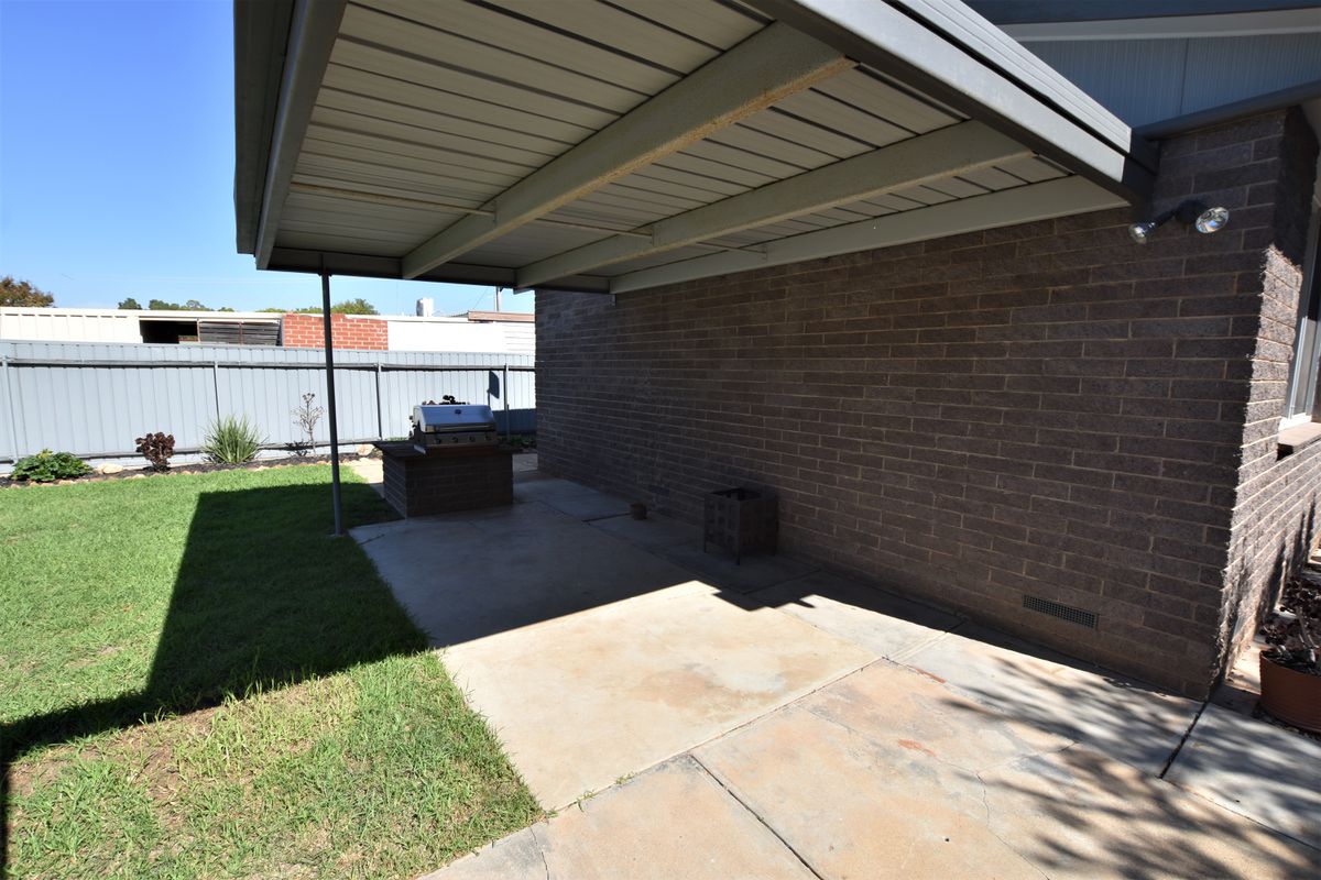 98 Albion Street, Kyabram