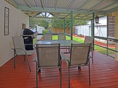 12 Woodlawn Avenue, Burrill Lake