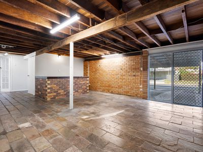 73 Woodlands Drive, Rochedale South