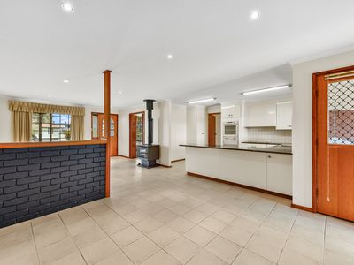 4 Wentworth Street, Beachport