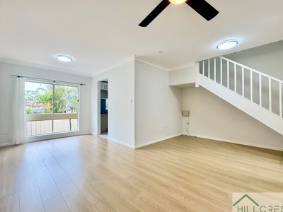 2/96 Kissing Point Road, Dundas