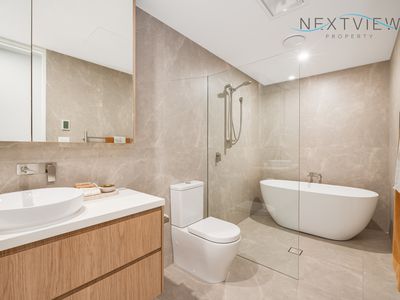 201 / 37 Llewellyn Street, Merewether