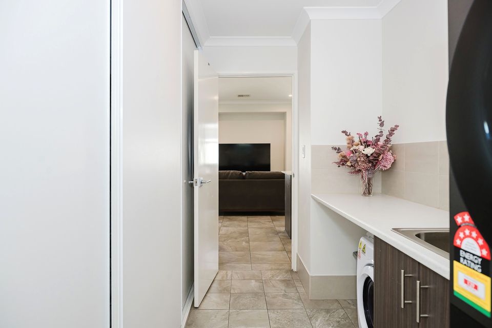 18 Yandal Way, Golden Bay