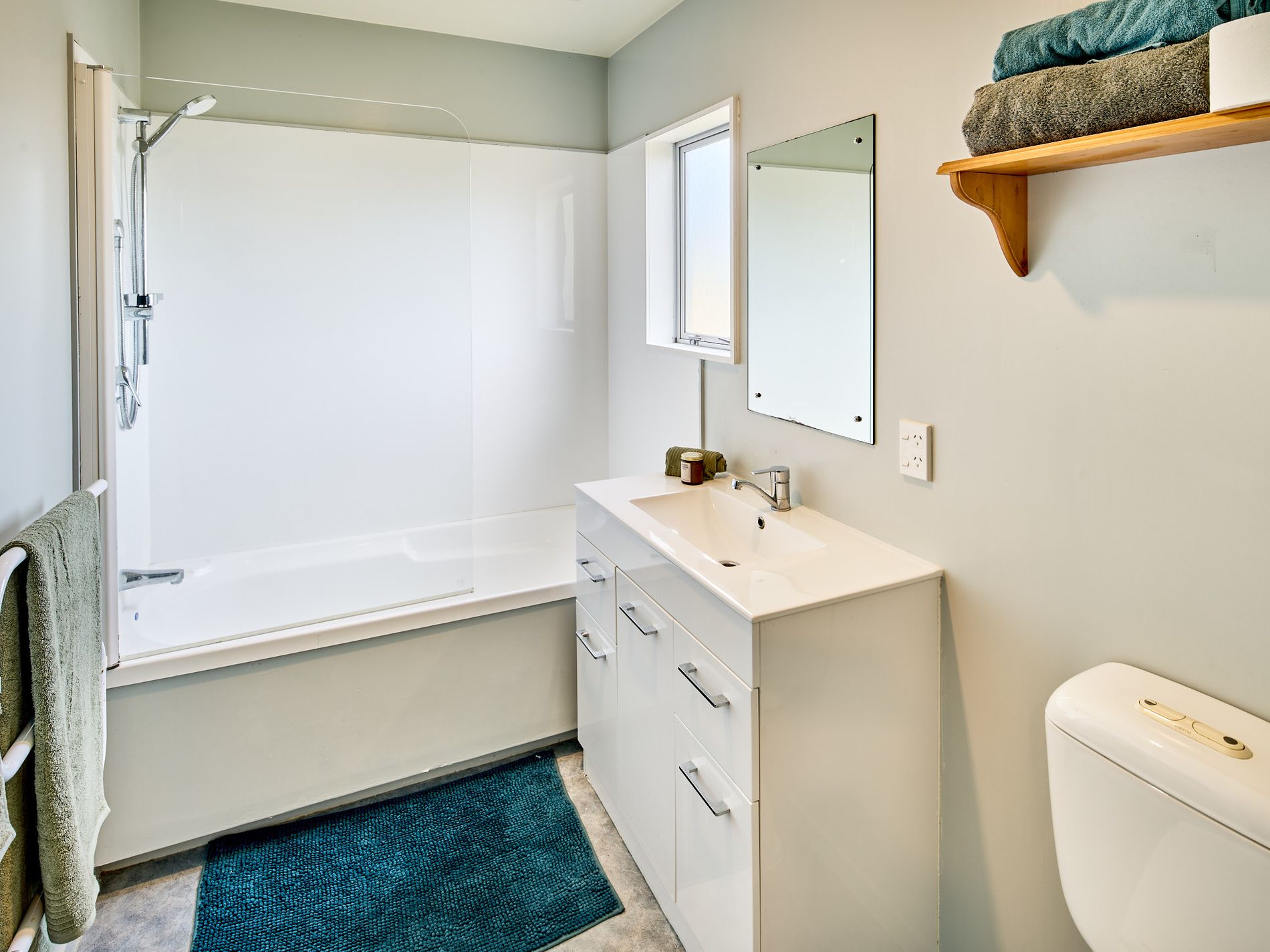 10 Pohutukawa Grove, Titahi Bay