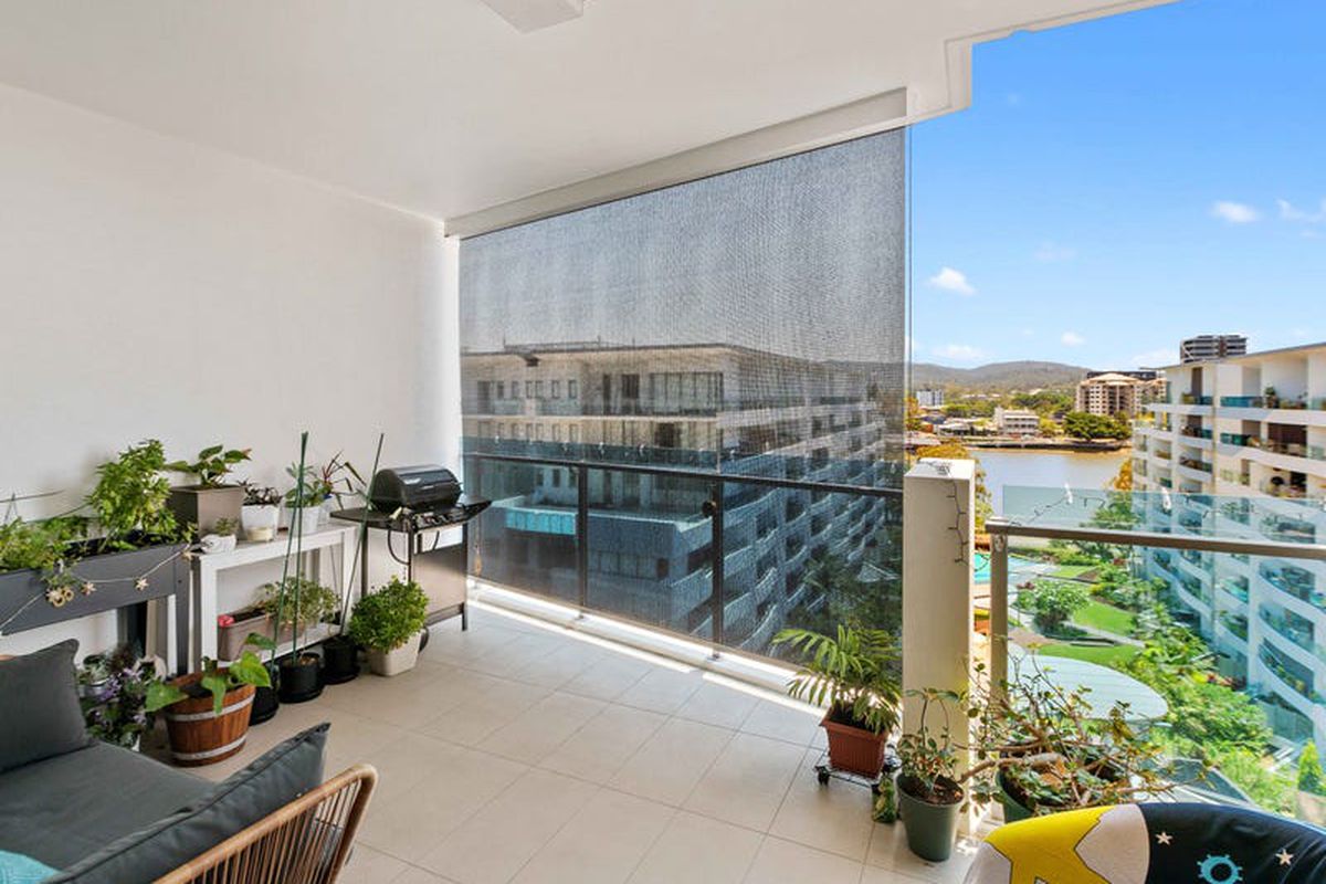 10703 / 30 Duncan Street, West End