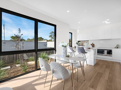 3 / 8 Aurora Close, Mawson