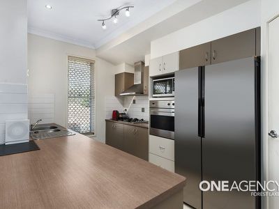 9 Escarpment Dr, Springfield