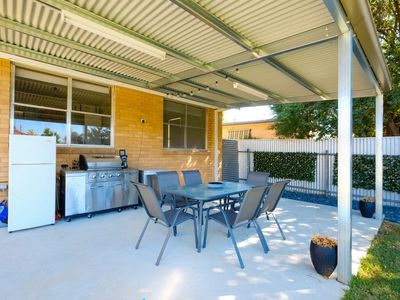 18 WORNES DRIVE, Wodonga