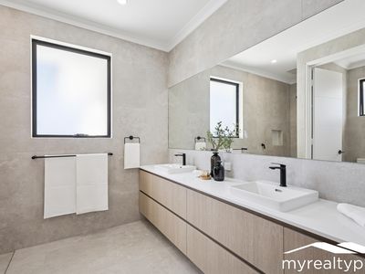 10 Viva Lane, North Perth