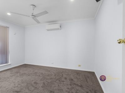 15 Nethercott Street, Huntingdale