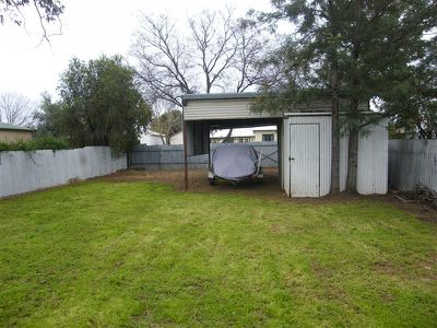 15 Prince St, Forbes