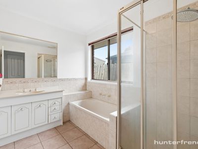 11 Ocean Grove, Seabrook