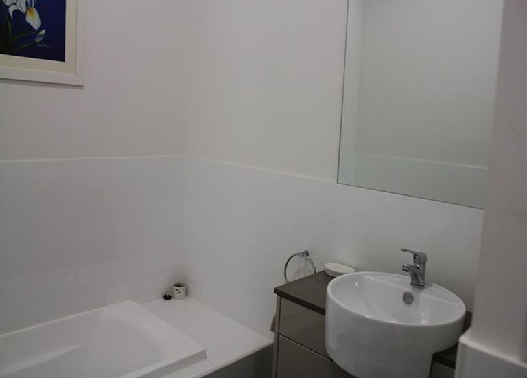 1 / 26 Old Tapleys Hill Road, Glenelg North