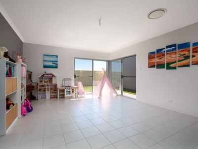 93 Braidwood Drive, Australind