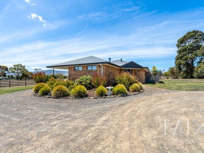 99 Bakers Road, Penna