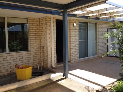 24 / 3 Great Eastern Highway, Somerville