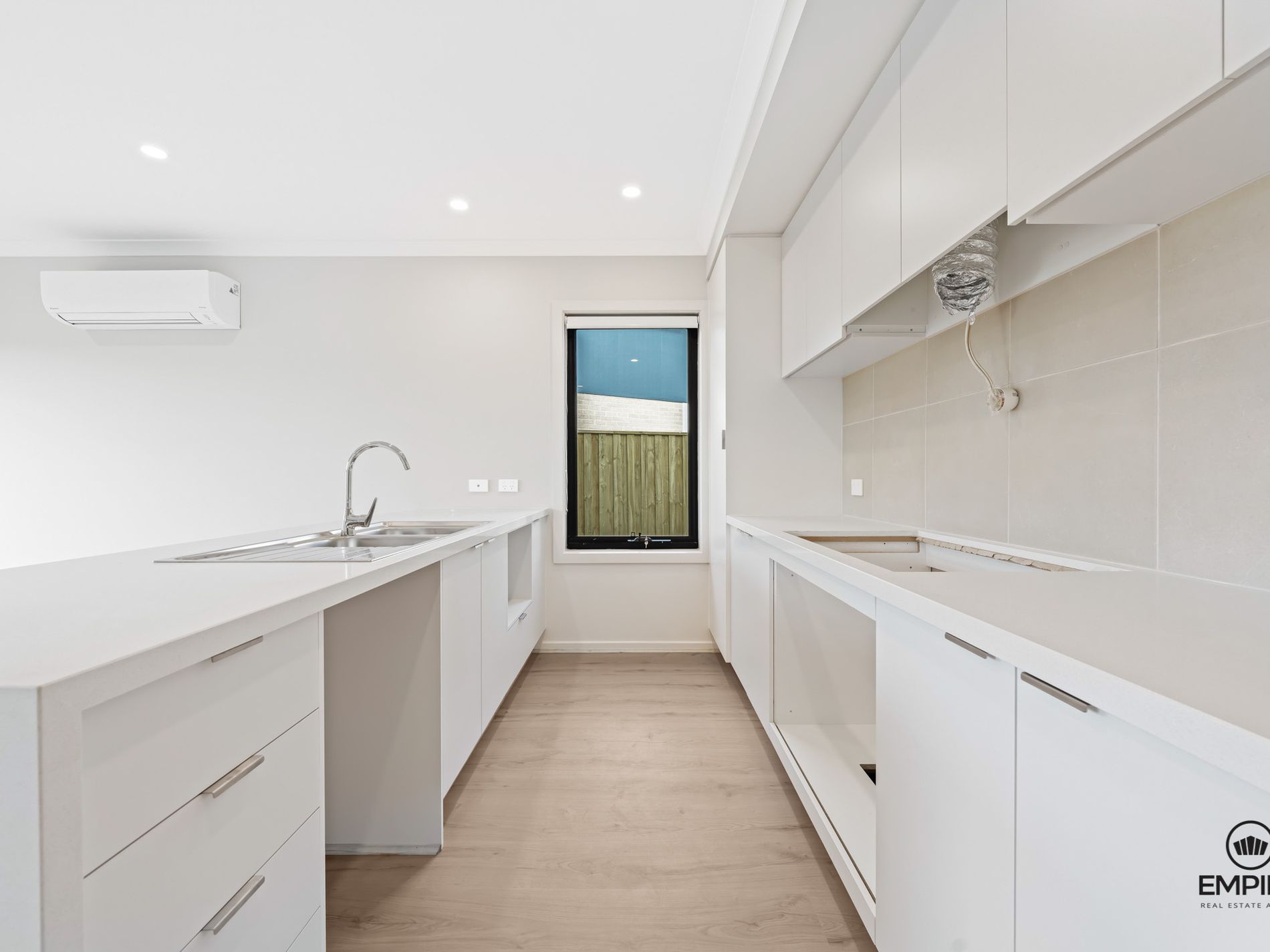 25 Darwinia Avenue, Clyde