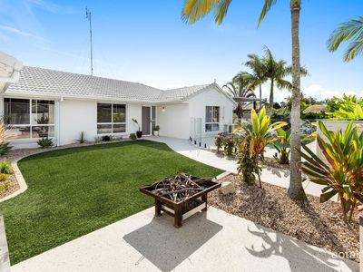 68 Parkway Drive, Mooloolaba