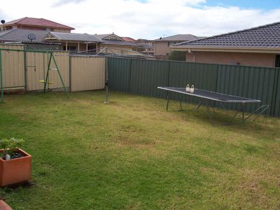 9 Selwyn Grove, Horsley