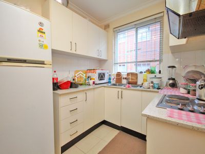 2 / 14 Colin Street, Lakemba