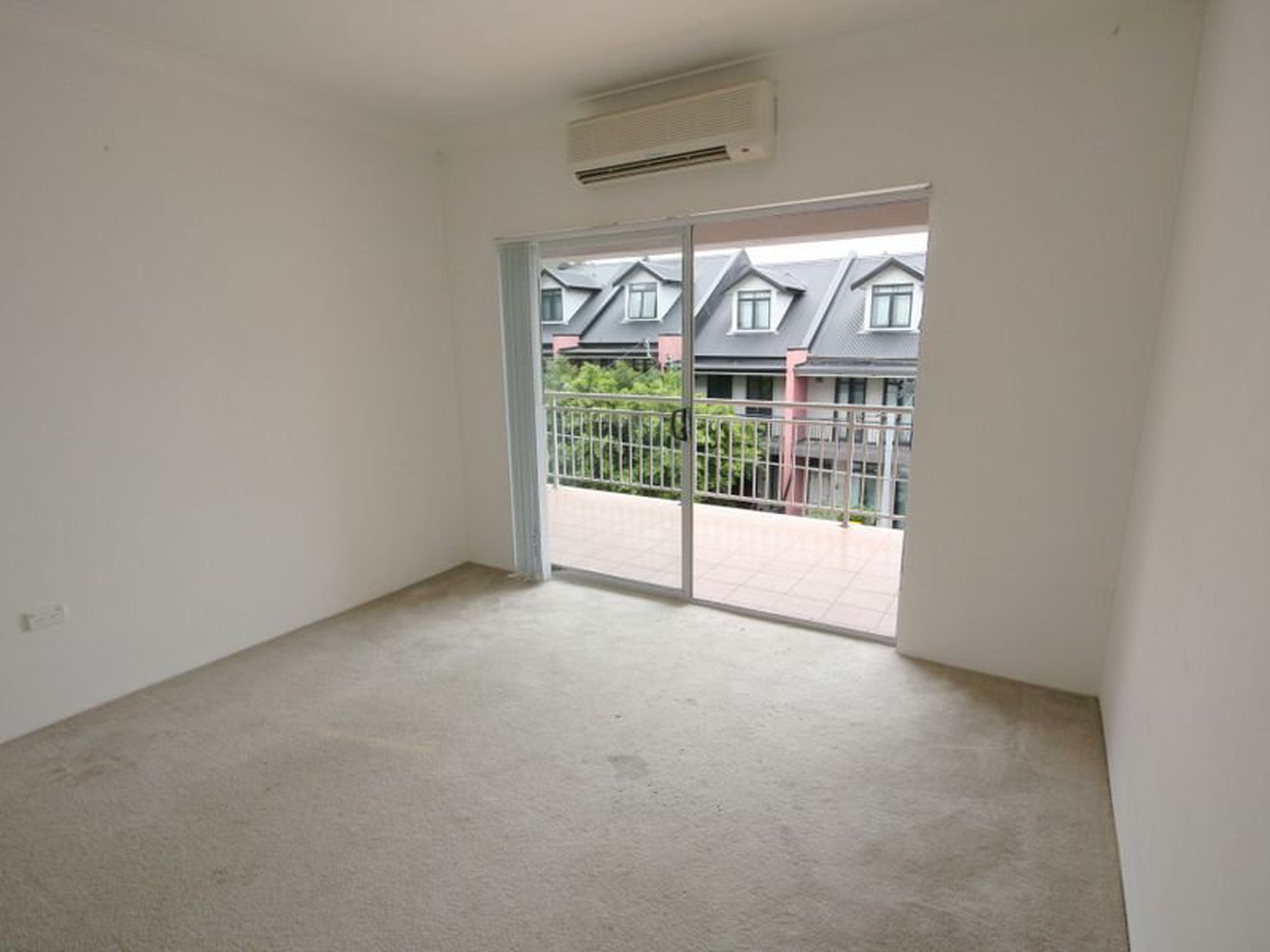 10 / 159 Princes Highway, St Peters