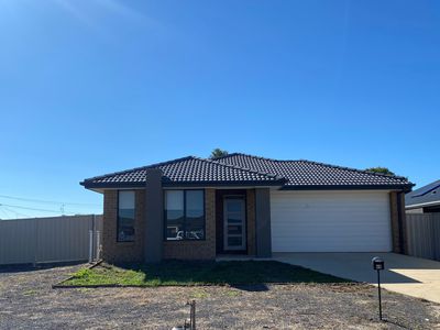 40 Tournament Drive, Mooroopna