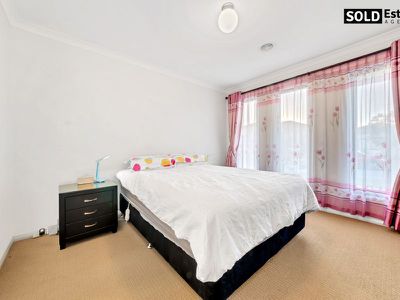 3 Lemon Grove, Cranbourne West