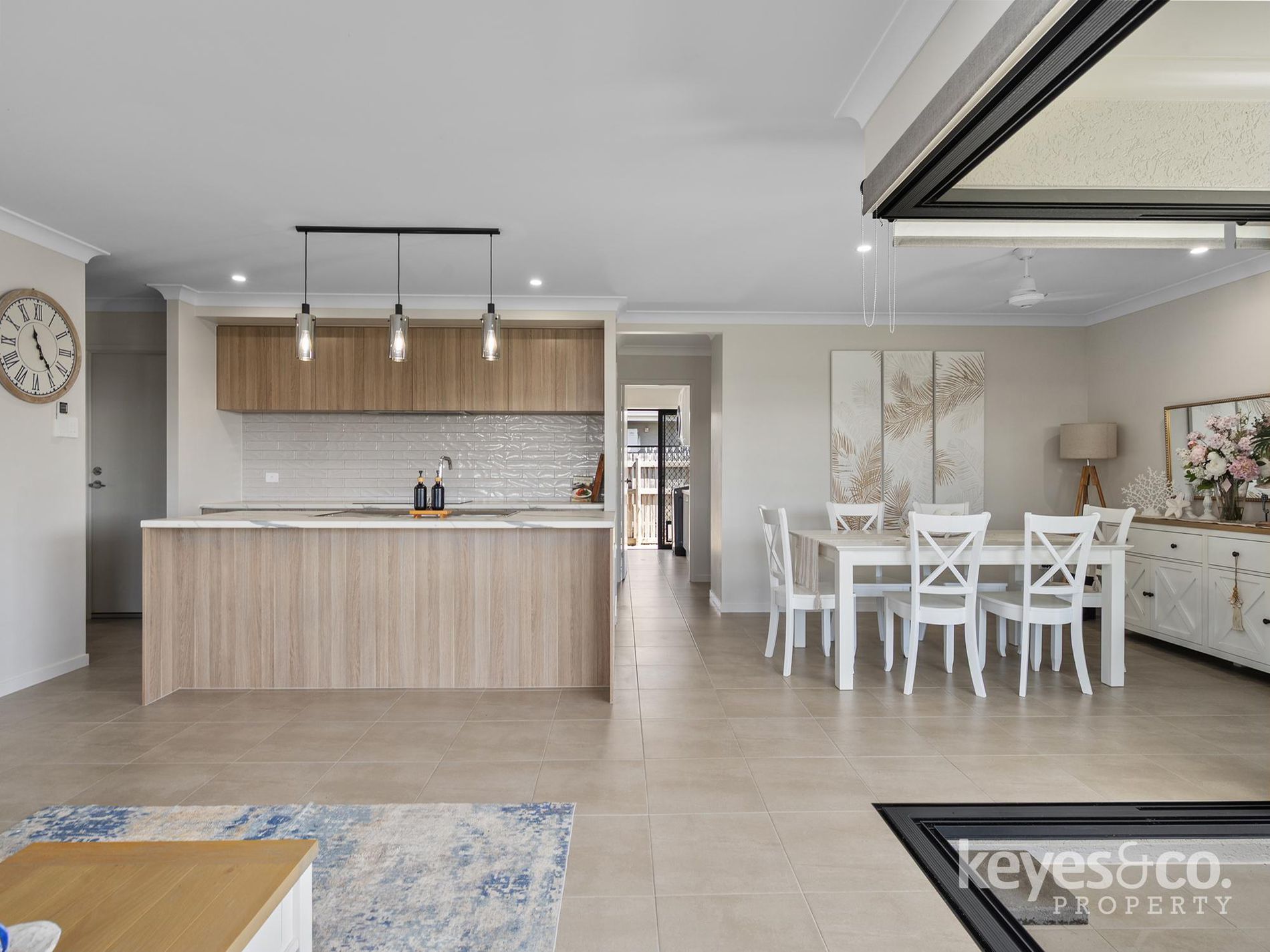 2 Coolamon Street, Mount Low