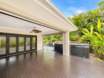 4 Kimberley Creek Road, Upper Coomera